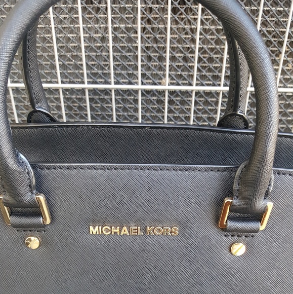 💥SALE💥Michael Kors Large Tote 💥LIKE NEW💥 - Picture 2 of 8